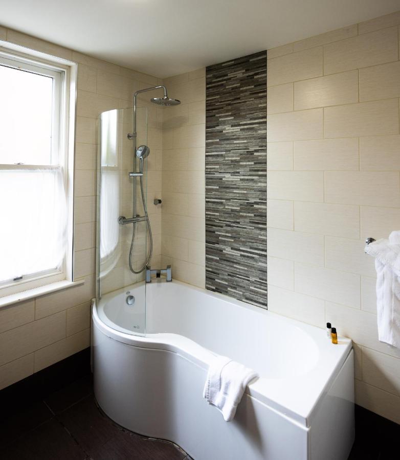 The White Hart Hotel Uttoxeter Eksteriør bilde